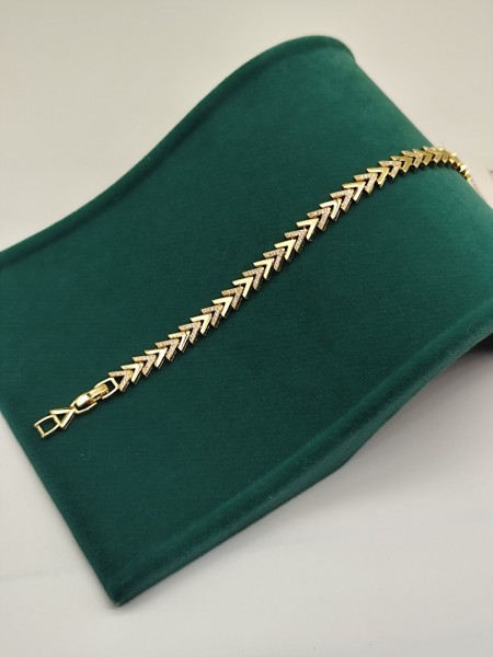 VIP Bileklik – Stil Serisi Arrow Lux