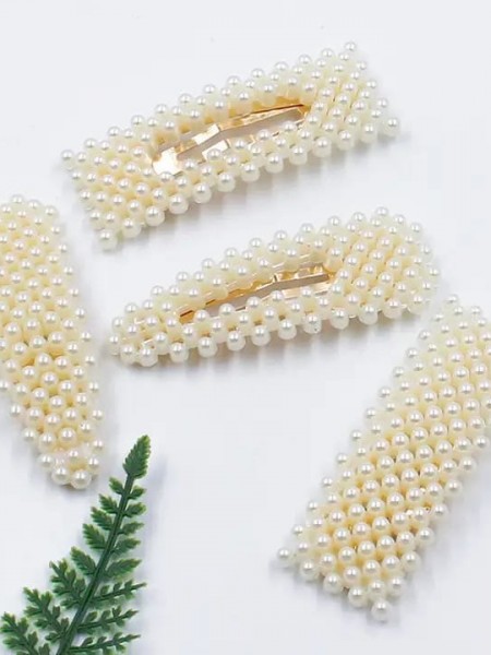 İncili Üçgen Ortası Açık Toka (6 lı) İncili Üçgen Ortası Açık Toka (6 lı)